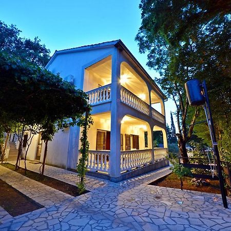 Apartments Karmelic Малинска Номер фото